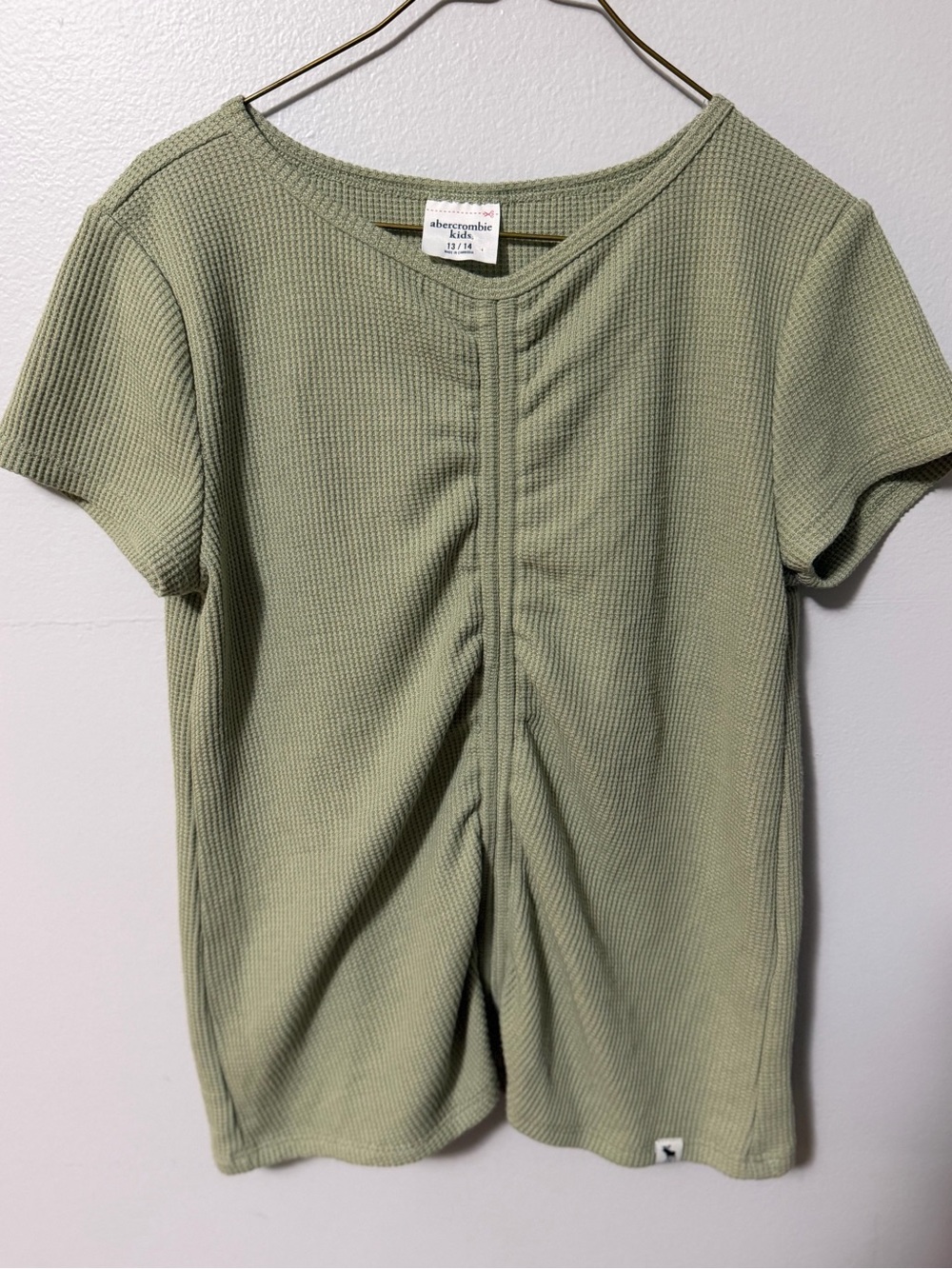 Abercrombie Kids Waffle Knit Top Girls Size 13/14 Sage Green Ruched Front